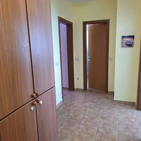 тристаен с уникална гледка-южен плаж поморрие, новия град شقة بوموري
